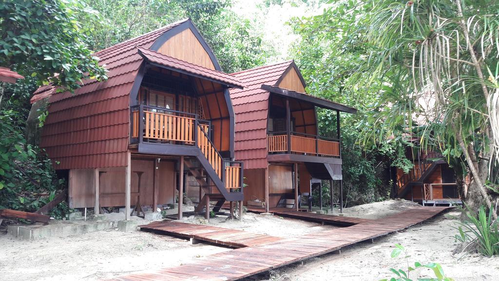Raja Ampat Dive Resort Tapokreng Exteriör bild