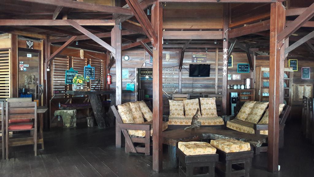 Raja Ampat Dive Resort Tapokreng Exteriör bild