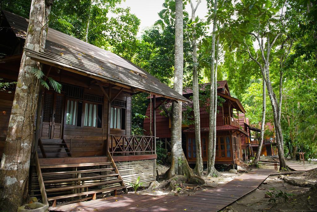 Raja Ampat Dive Resort Tapokreng Exteriör bild